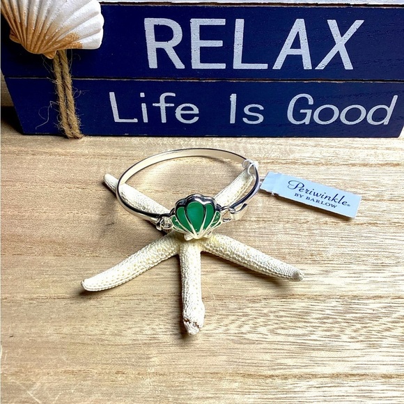 PERIWINKLE BY BARLOW SILVER GREEN SEA GLASS SHELL BRACELET COASTAL B… - Picture 2 of 8